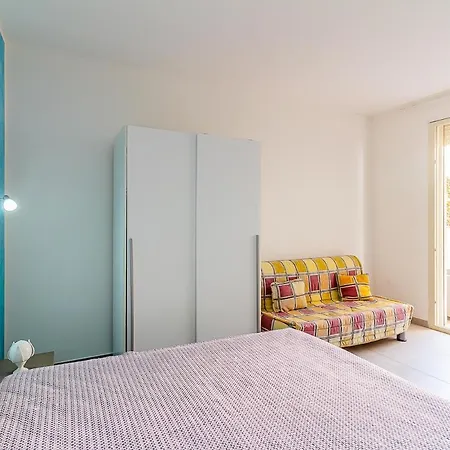 Milo Vacanze Apartment Torre Pali