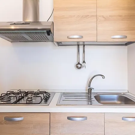 Lejlighed Milo Vacanze *