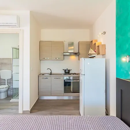 Milo Vacanze Торре-Пали