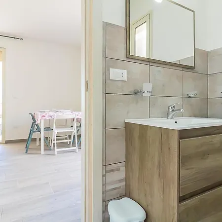 Milo Vacanze * Торре-Пали